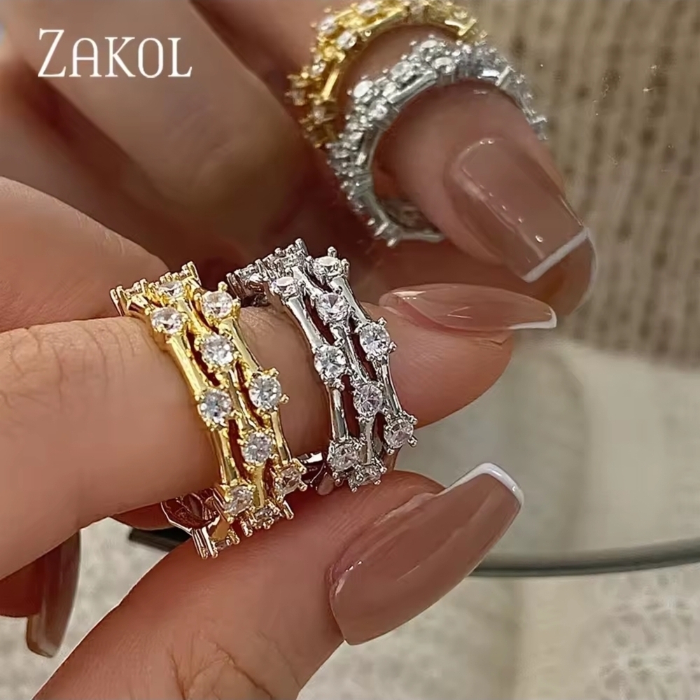 Gold Pave Link Open Ring - Picture 4 of 4